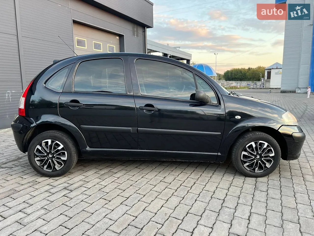Citroen C3 2008 photo 4