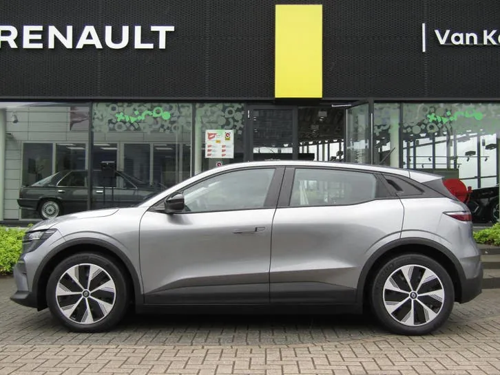 Renault Mégane 2022 photo 3