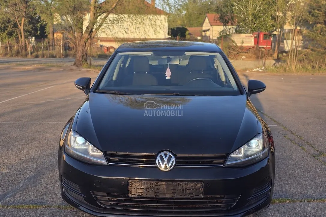 Volkswagen Golf 2013 photo 3