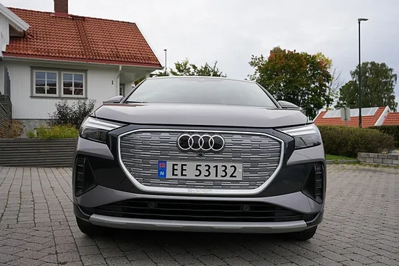 Audi Q4 E-Tron 2022 photo 2