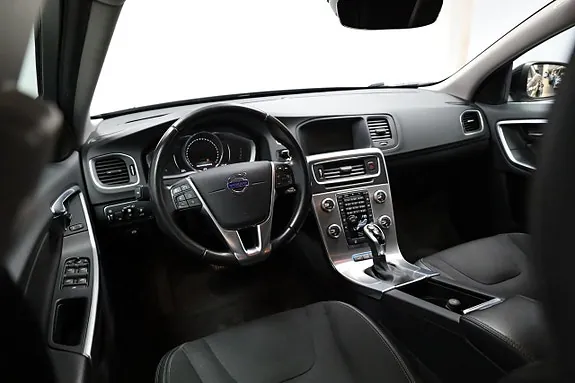 Volvo V60 2017 photo 4