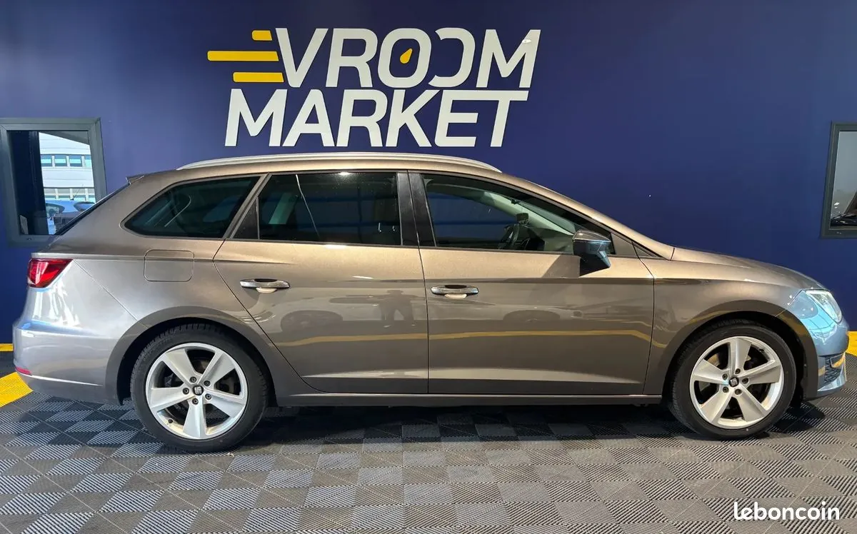 Seat Leon 2015 photo 2