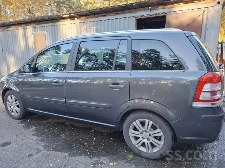 Opel Zafira