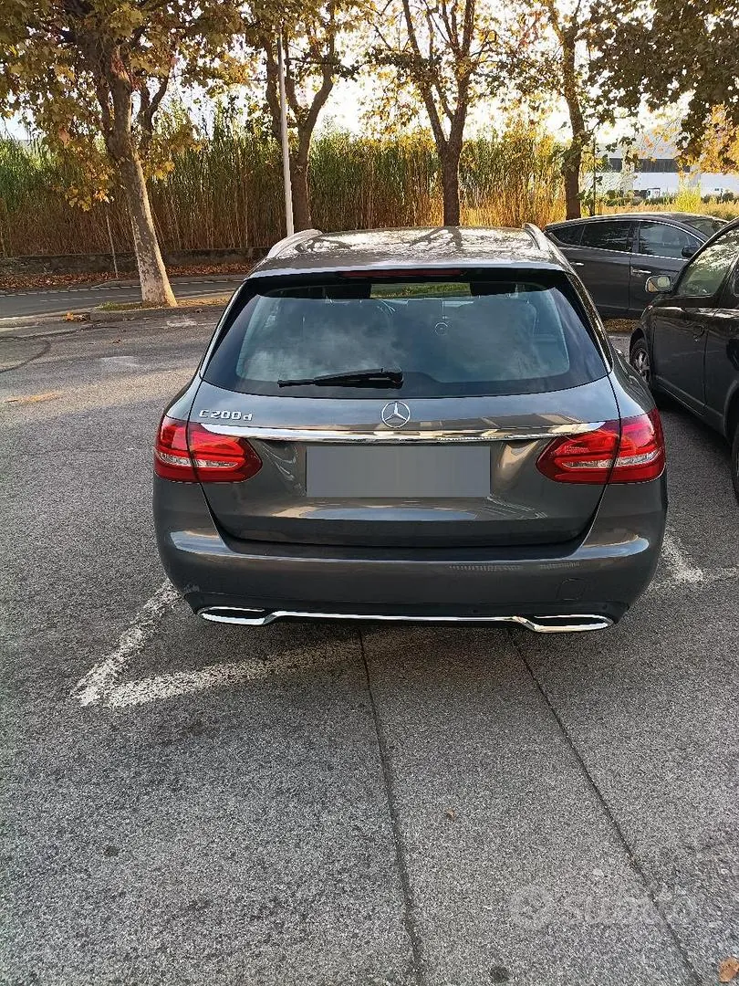 Mercedes-Benz C-Class 2017 photo 3