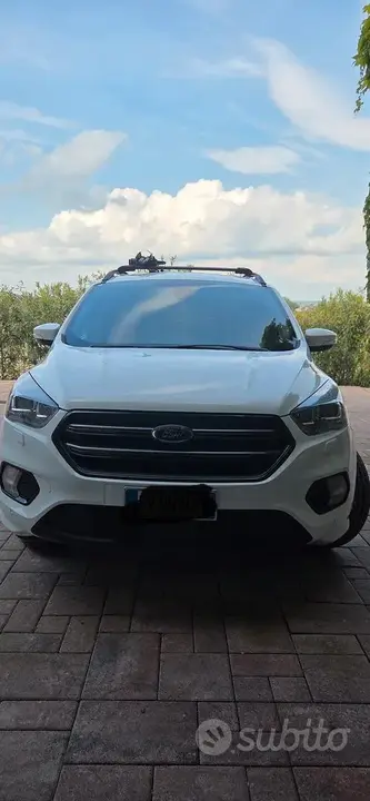 Ford Kuga 2019 photo 2