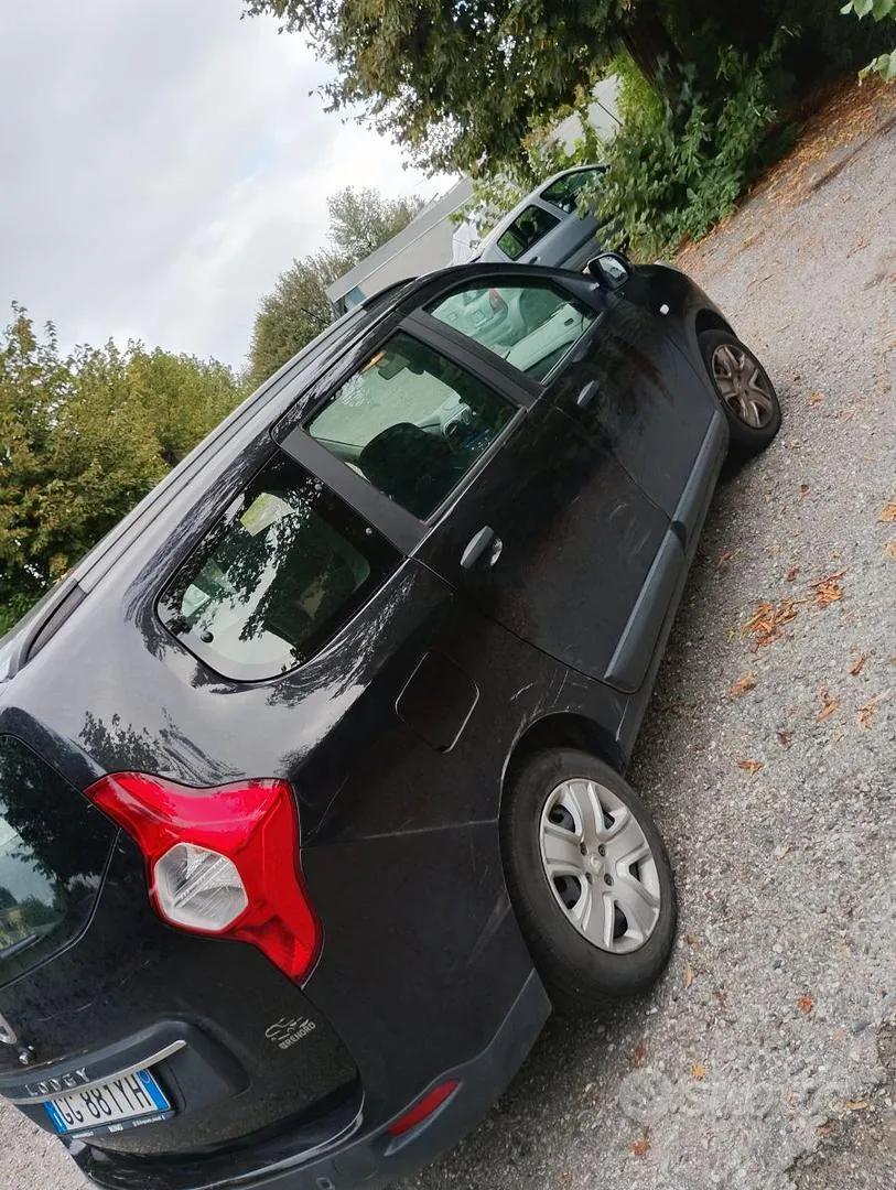 Dacia Lodgy 2021 photo 2