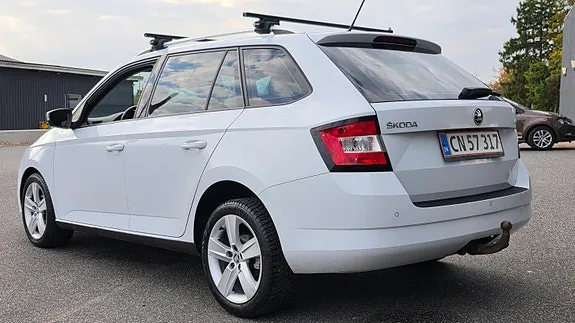 Skoda Fabia 2015 photo 4