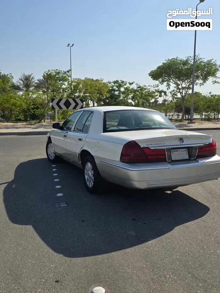 Ford Grand Marquis 2003 photo 4