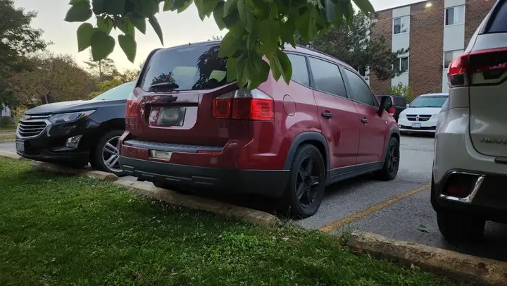 Chevrolet Orlando 2012 photo 3