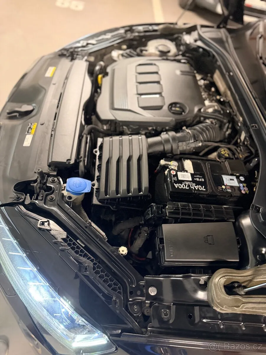Skoda Superb Combi 2021 photo 2