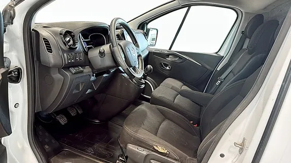 Opel Vivaro 2016 photo 5