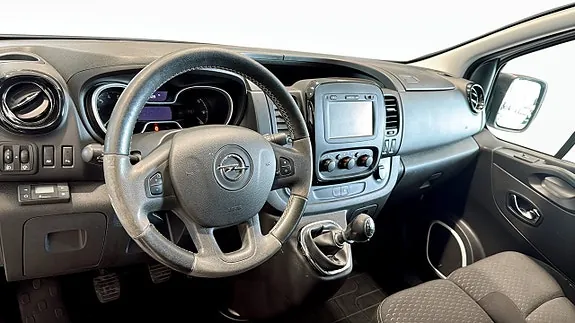 Opel Vivaro 2016 photo 4