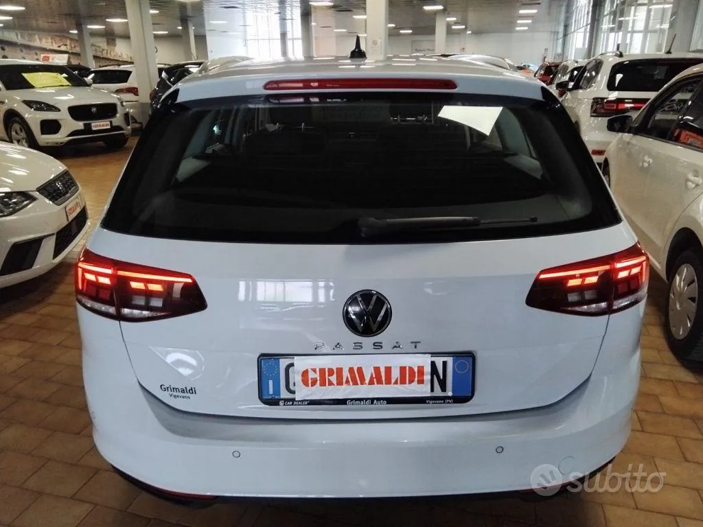 Volkswagen Passat 2023 photo 4