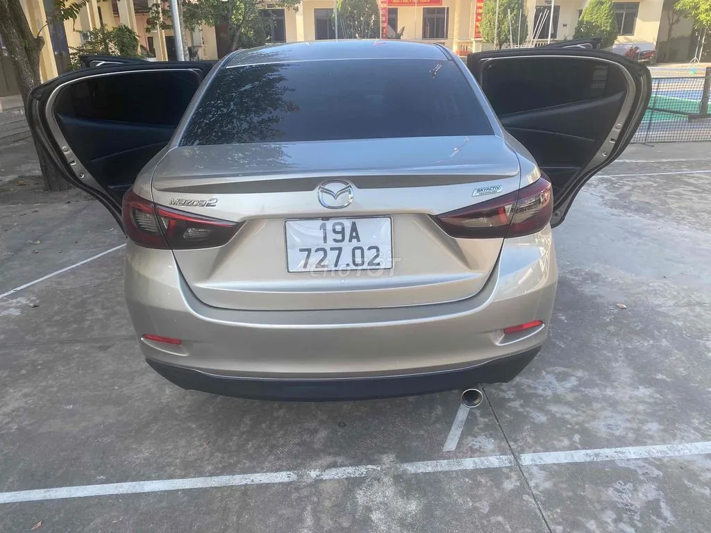 Mazda 2