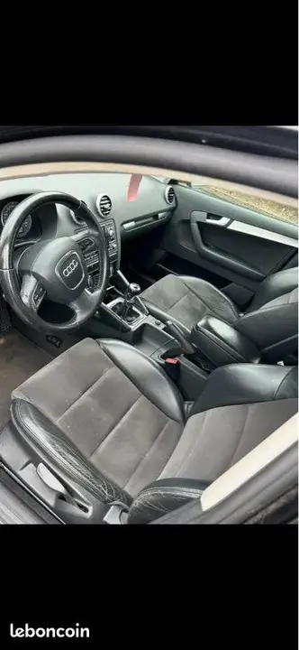 Audi A3 2011 photo 2
