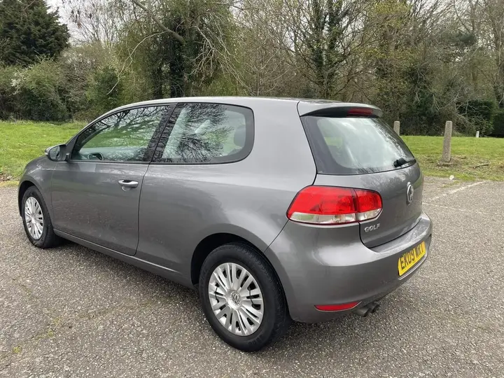 Volkswagen Golf 2009 photo 5