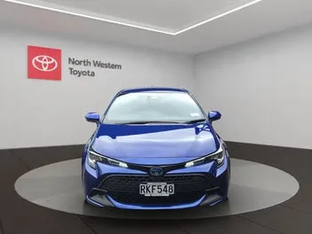 Toyota Corolla 2025 photo 3