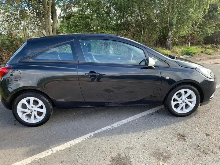 Vauxhall Corsa 2015 photo 5