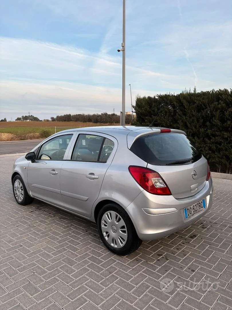 Opel Corsa 2007 photo 3