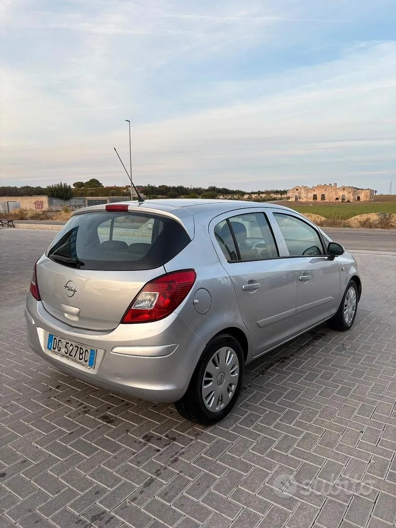 Opel Corsa 2007 photo 4