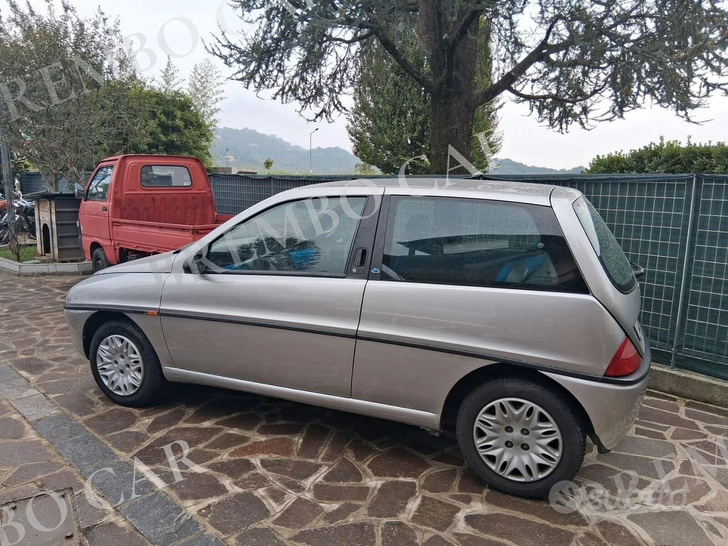 Lancia Y