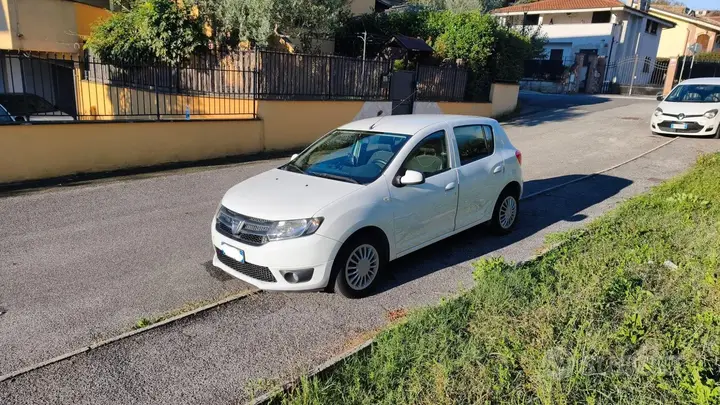 Dacia Sandero 2013 photo 5