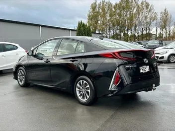 Toyota Prius 2022 photo 5