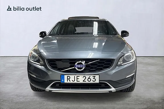 Volvo V60 Cross Country 2017 photo 3