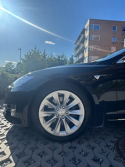 Tesla Model S 2018 photo 5