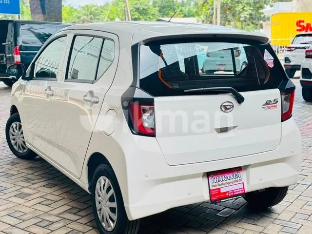 Daihatsu Mira 2024 photo 3