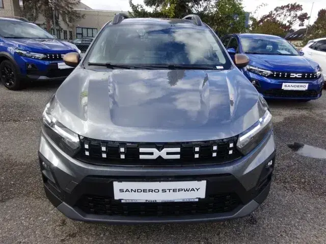 Dacia Sandero Stepway Extreme Tce 110 photo 2