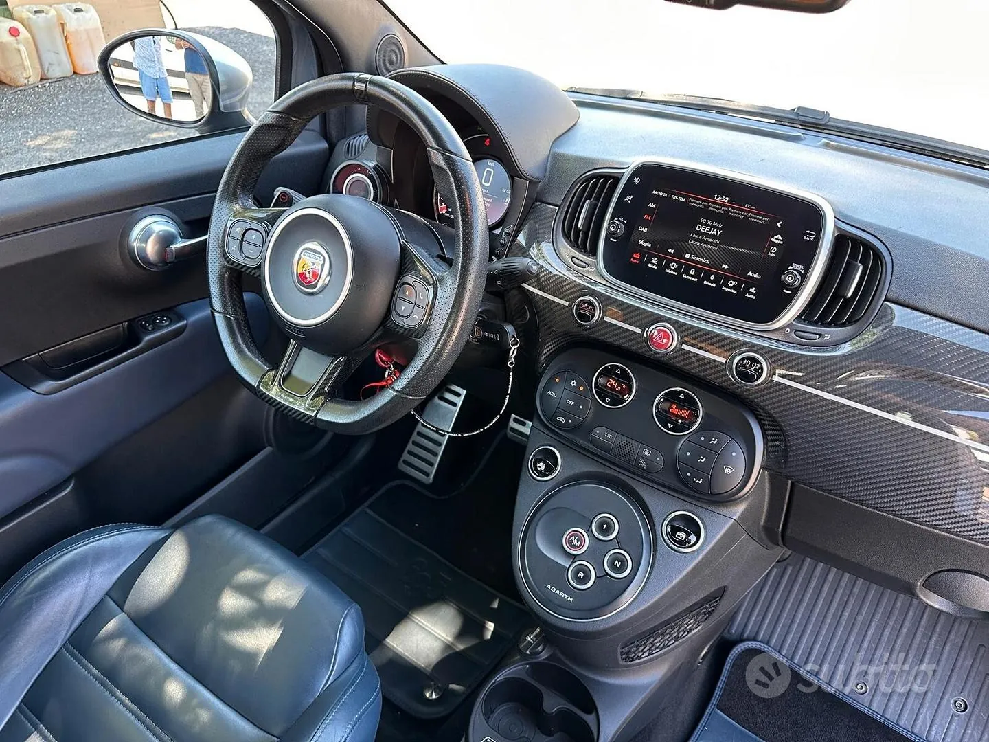 Abarth 695 2018 photo 5