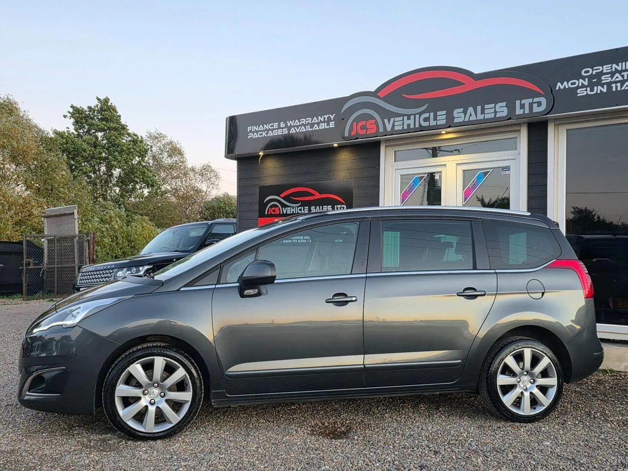 Peugeot 5008 2016 photo 3