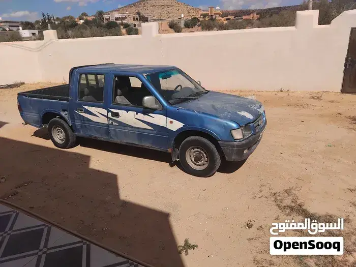 Toyota Hilux 2002 photo 2