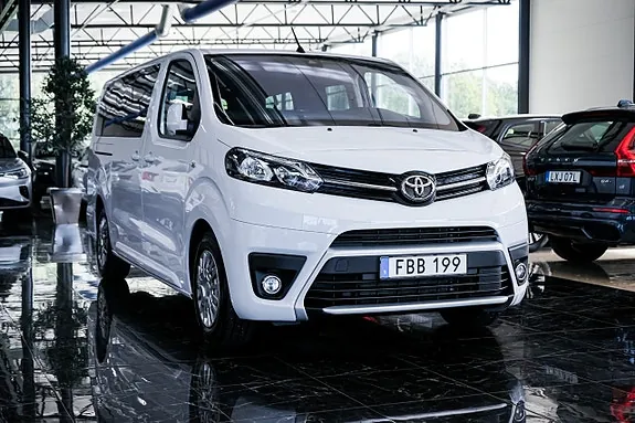 Toyota Proace Verso 2024 photo 2