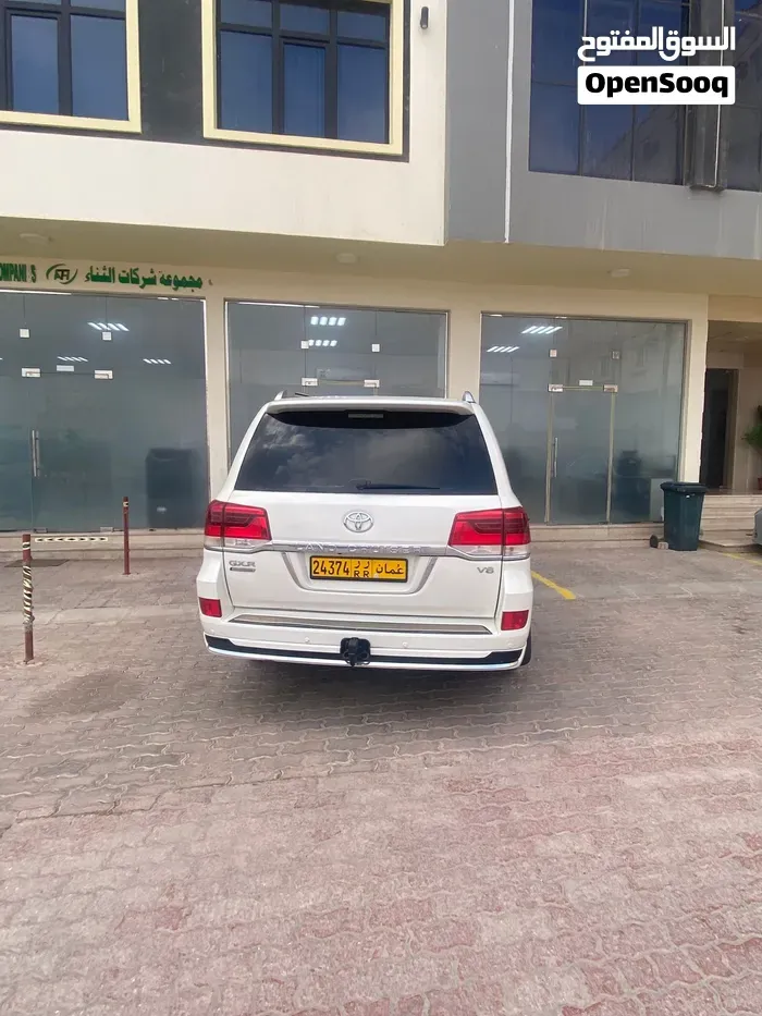 Toyota Land Cruiser 2019 photo 2
