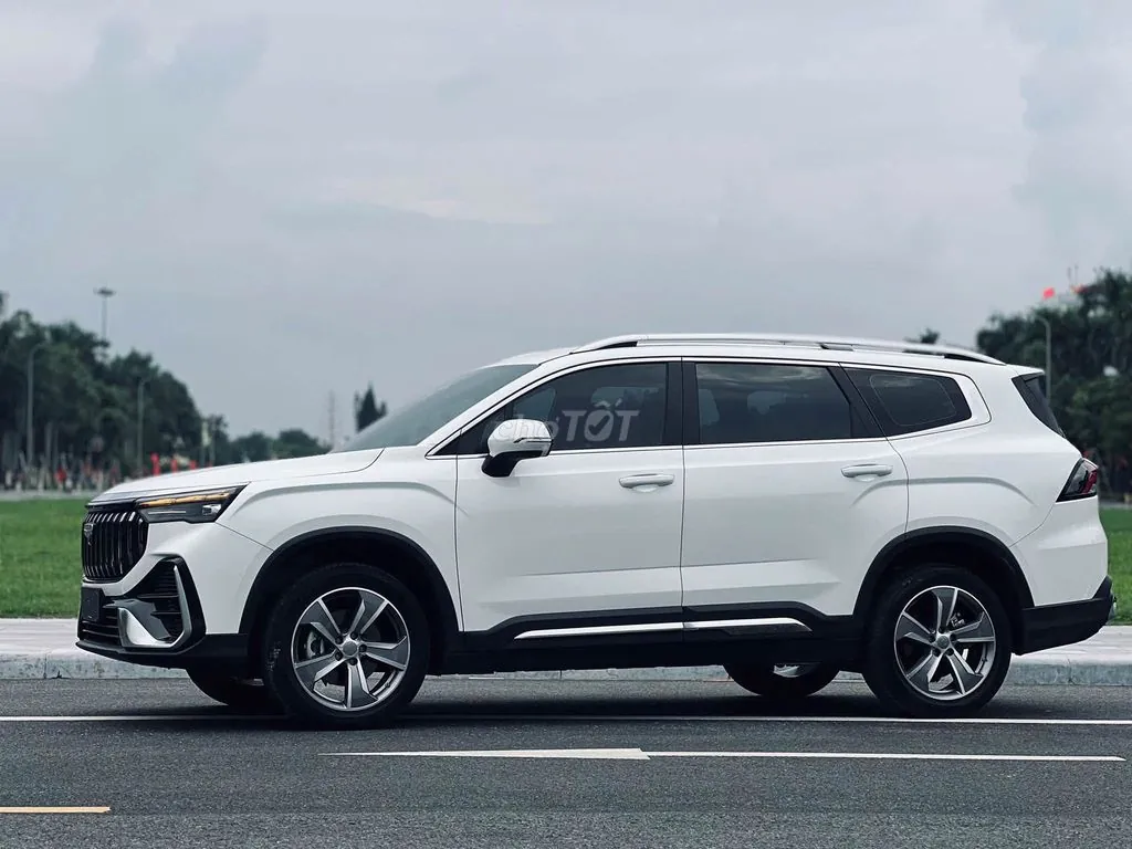 Geely Okavango 2026 photo 3