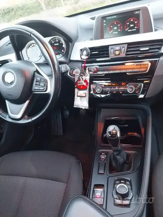 BMW X1 2022 photo 4