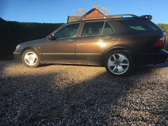 Saab 9-5