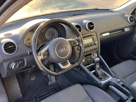 Audi A3 2011 photo 5