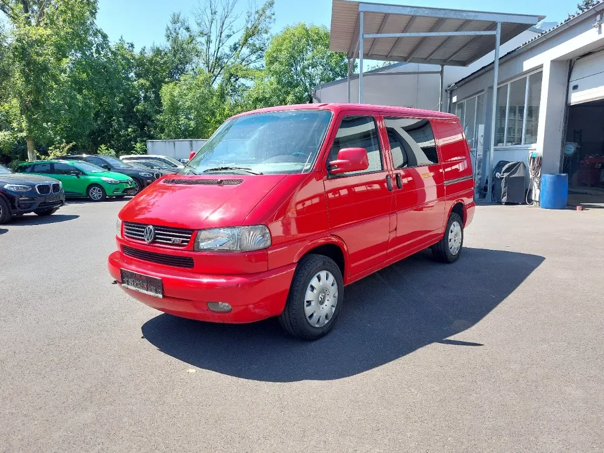 Volkswagen T4 2002 photo 2