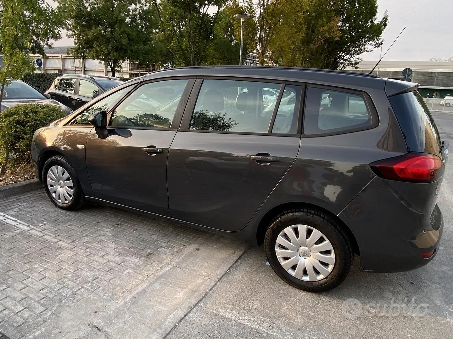 Opel Zafira 2016 photo 4