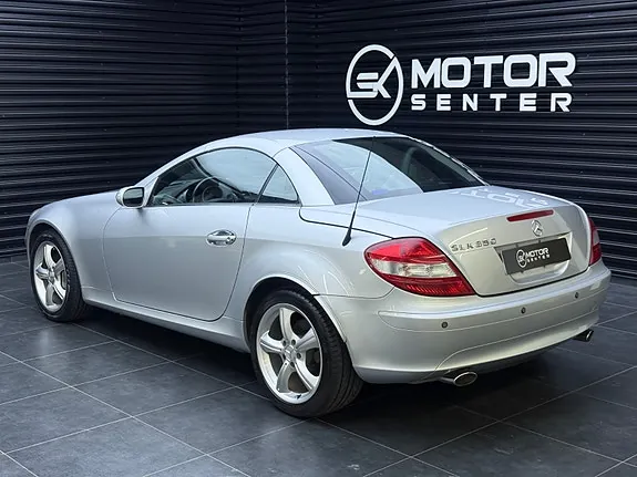 Mercedes-Benz Slk350 2005 photo 2