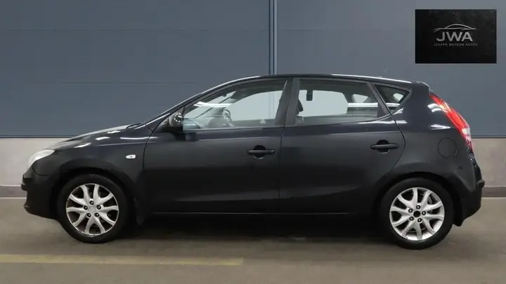 Hyundai I30 2009 photo 4