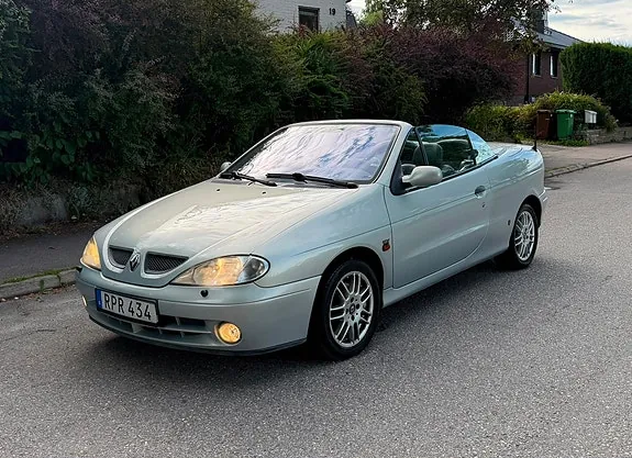 Renault Megane I 2000 photo 2