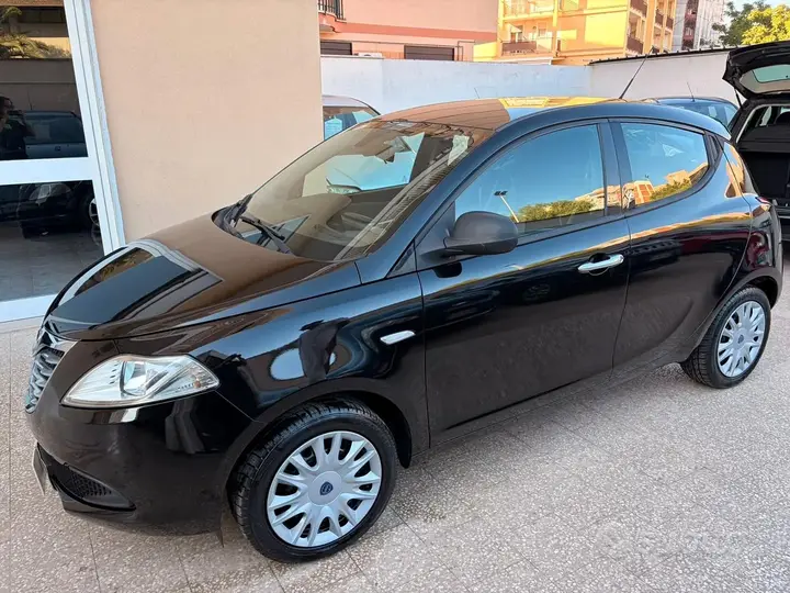 Lancia Ypsilon 2013 photo 3