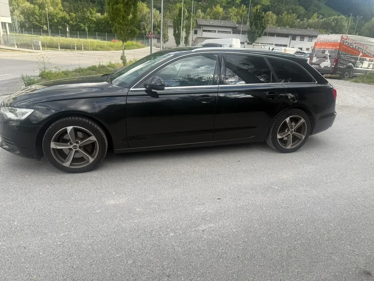 Audi A6 2014 photo 2
