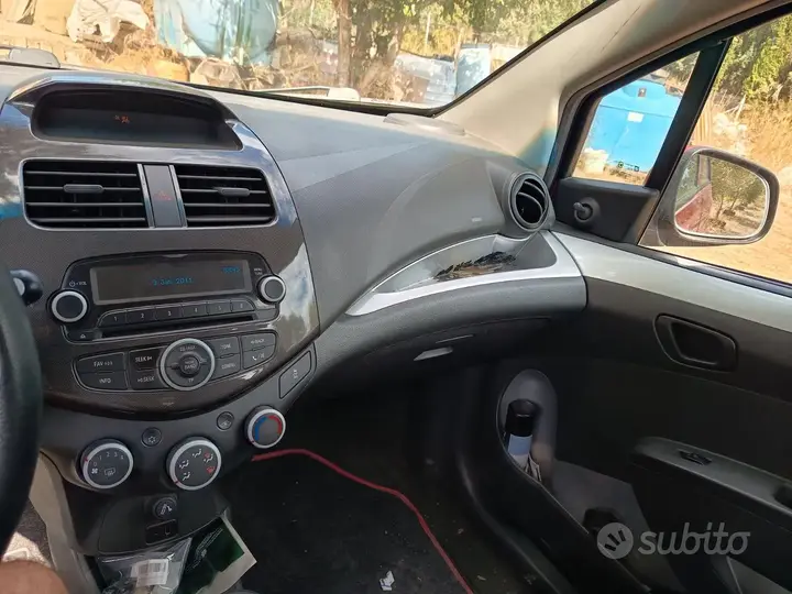 Chevrolet Spark 2013 photo 2