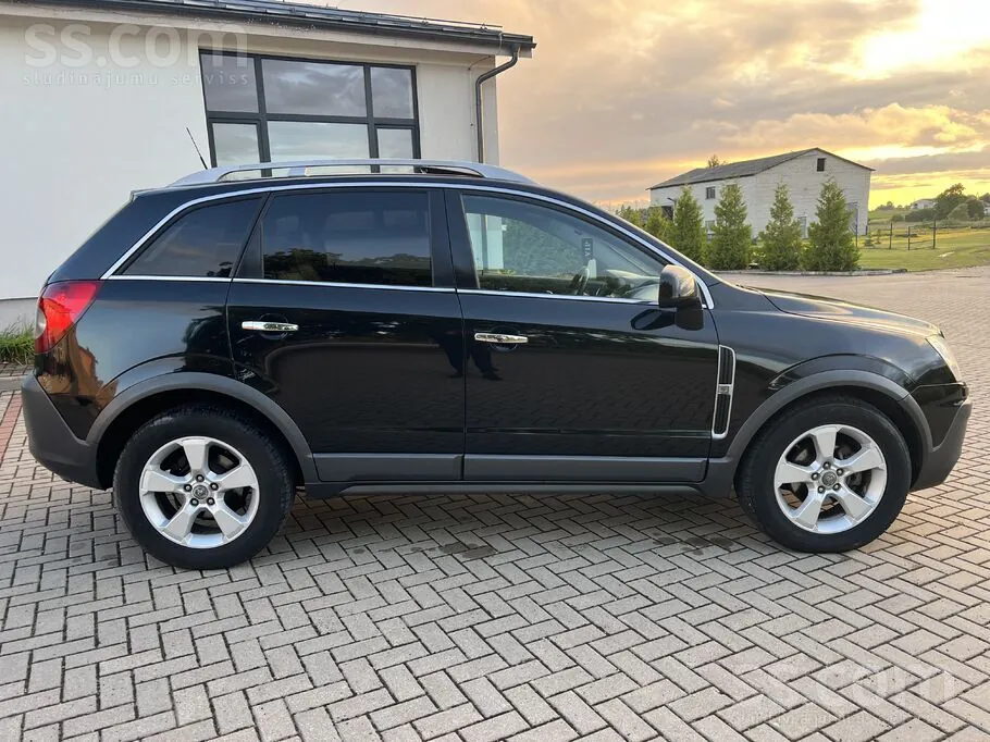 Opel Antara 2008 photo 4