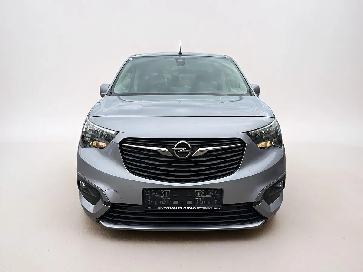 Opel Combo 2019 photo 2